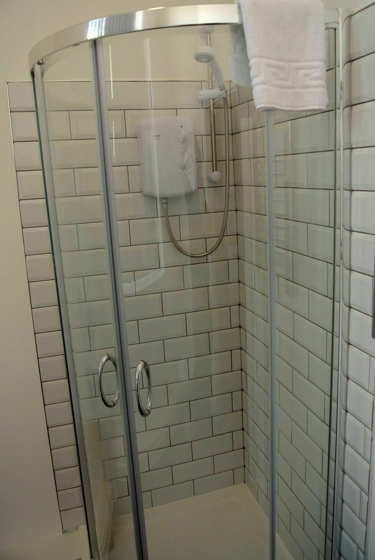 Approved Serviced Apartments Gorse Hill Манчестер Экстерьер фото